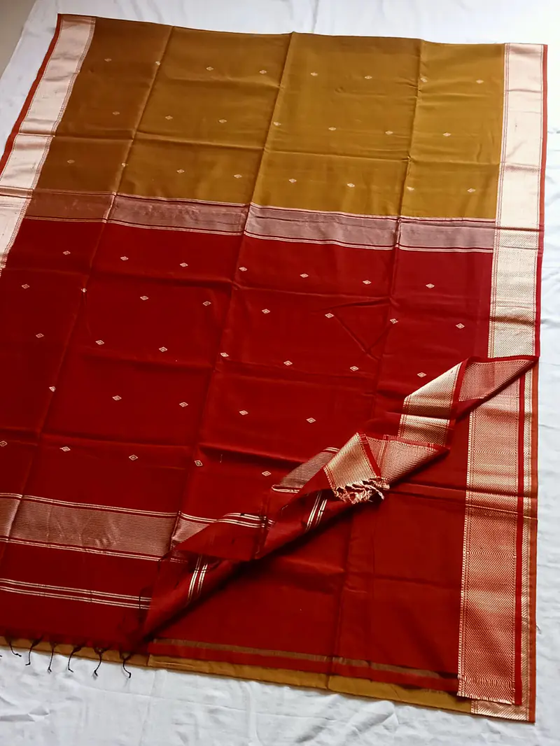 MAHESHWARI HANDLOOM COTTON SILK SAREE - Master