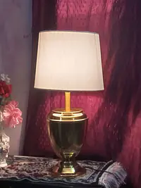 TABLE LAMP - Master