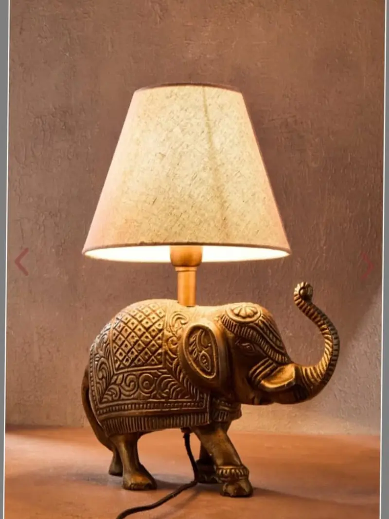 TABLE LAMP - Master