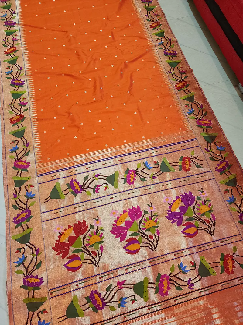 Paithani Saree - Master
