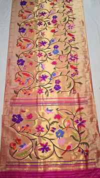 Paithani Saree - Master