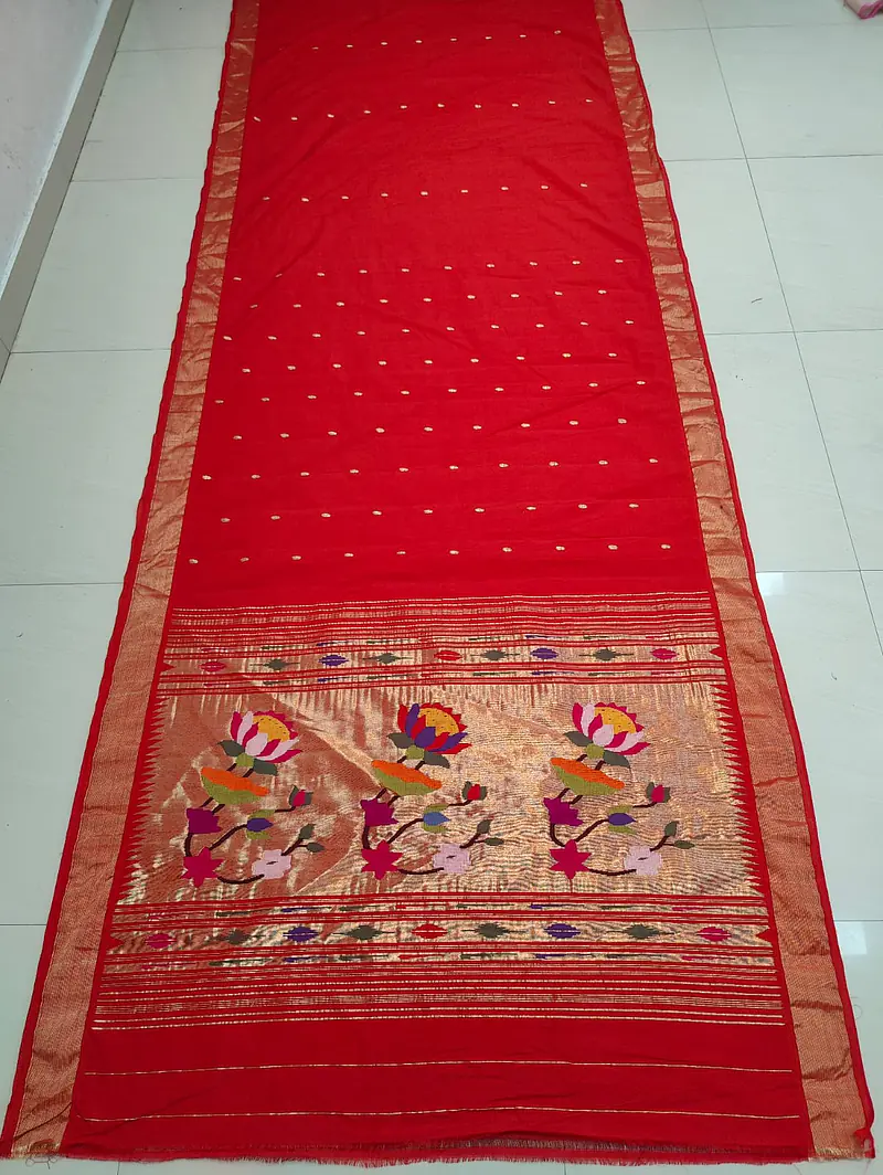 Paithani Saree - Master