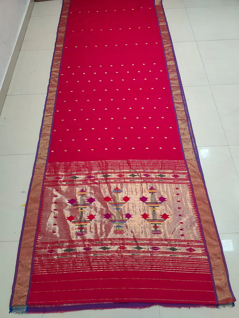Paithani Saree - Master