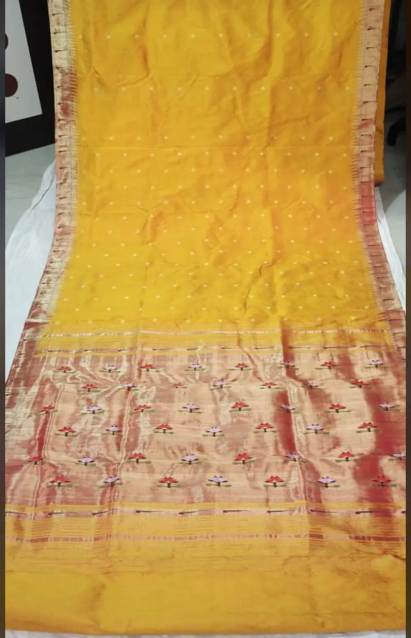 Paithani Saree - Master