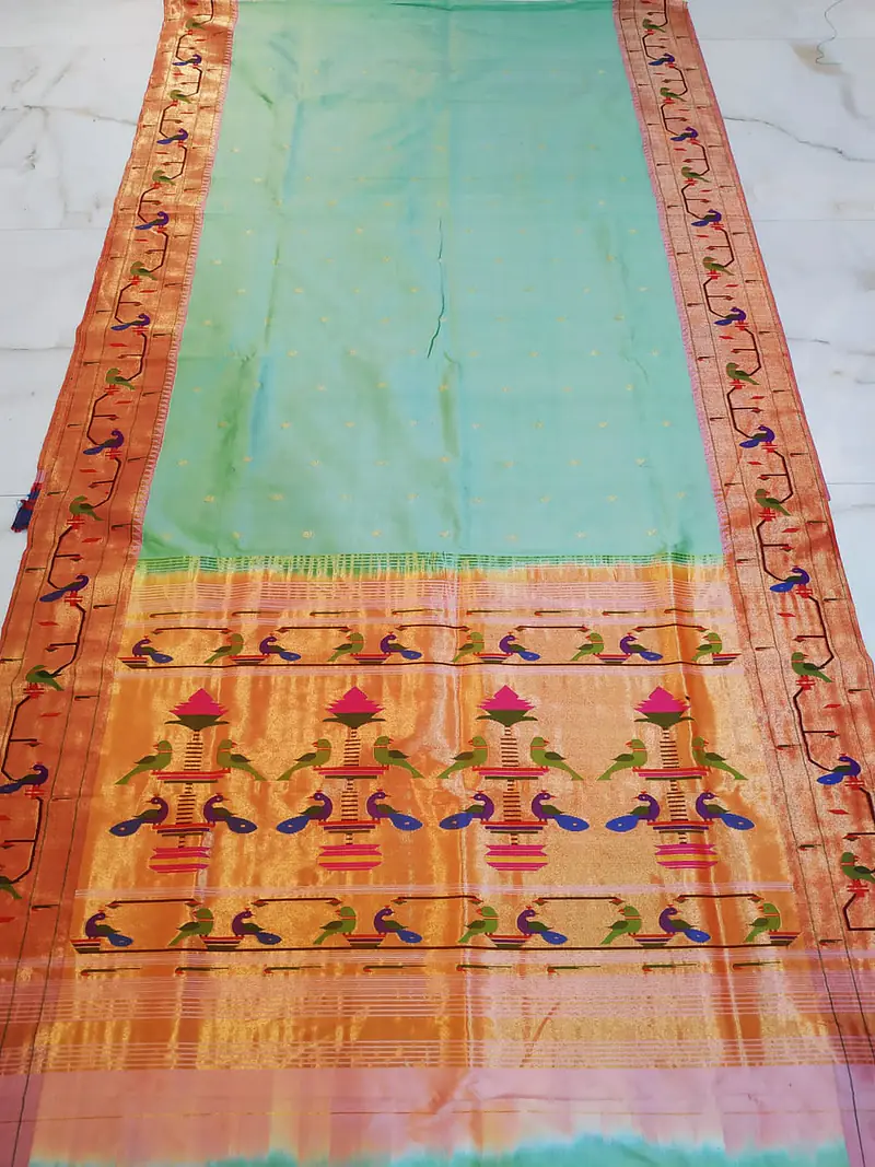 Paithani Saree - Master